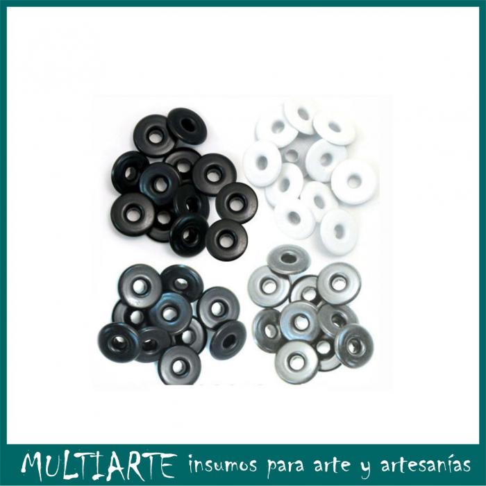Ojalillos de aluminio 3/16'' (0.5cms) 40 unidades We R Blanco y Negro 41594-7