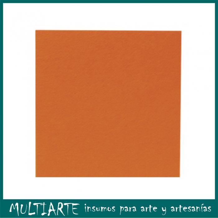 Fieltro color anaranjado 23,5 x 30,5 cm