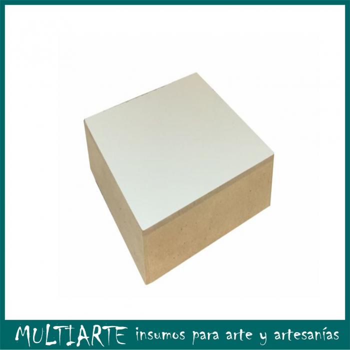 Caja de 10cms x 10cms con tapa sublimabe en MDF CC400